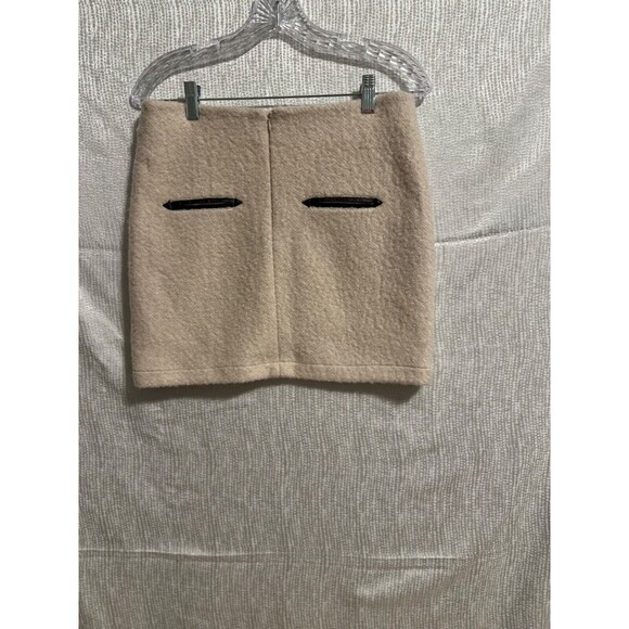 Juliette Longuet pale pink lined wool skirt, rear faux pockets w/ leather trim, - Picture 6 of 6